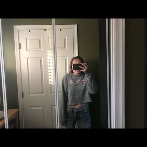 cropped sweatshirt